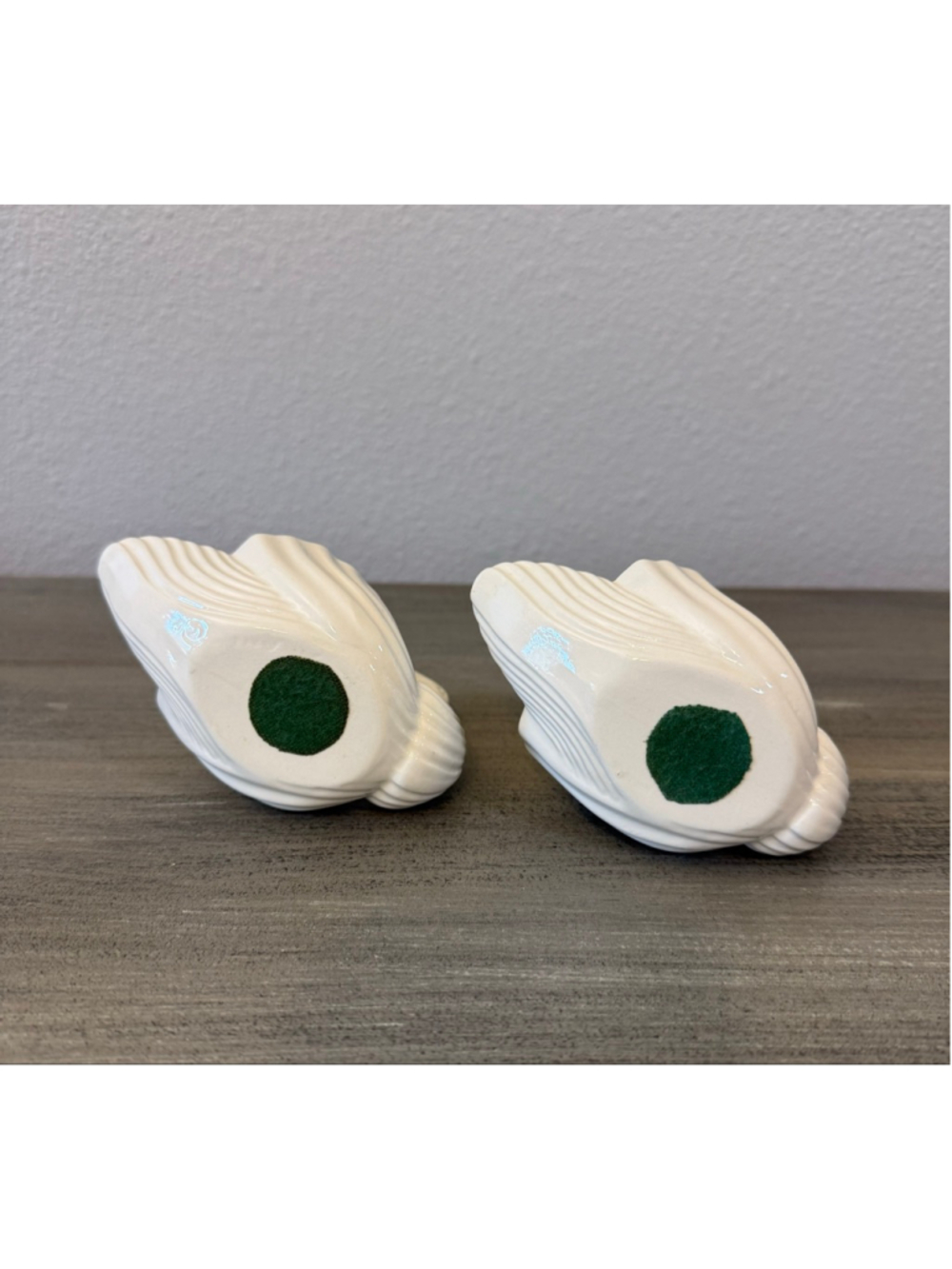 Pair of Vintage ceramic swans trinket dishes - Picture 4 of 7